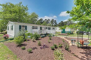 Lake Marion Home: Kayaks, Dock, Waterfront Fun!