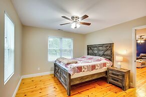 Peaceful Perry Home w/ Patio - Pets Welcome!