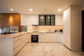 Metropole Complex By KVG Suite Apartment