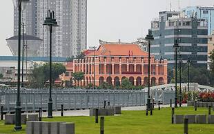 Metropole Complex By KVG Suite Apartment