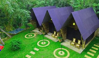 Atha Safari Resort & Riverside Camping