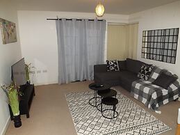 Charming 1-bed Apartment in Barking