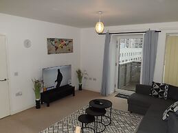 Charming 1-bed Apartment in Barking
