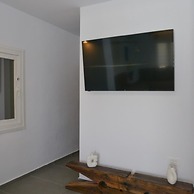 Dream on Adamas Milos