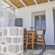 Dream on Adamas Milos