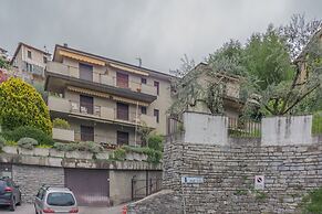 Profumo di Lago in Perledo