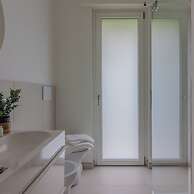 Profumo di Lago in Perledo