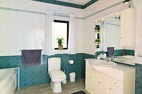 Charming Getaway With Views in Marsascala