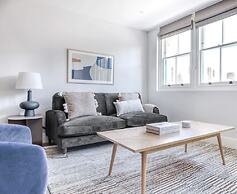 Impeccable 2-bed Apartment in London
