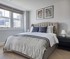 Impeccable 2-bed Apartment in London