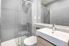 Sophisticated 2 Bedrooms by Spitafields