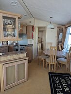 Remarkable Caravan- Chapel St Leonard's