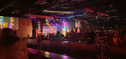 Remarkable Caravan- Chapel St Leonard's