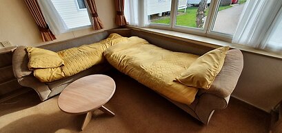 Remarkable Caravan- Chapel St Leonard's