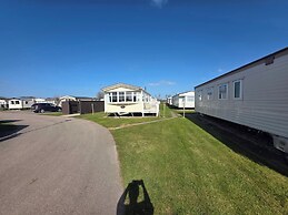 Remarkable Caravan- Chapel St Leonard's