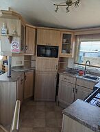 Remarkable Caravan- Chapel St Leonard's