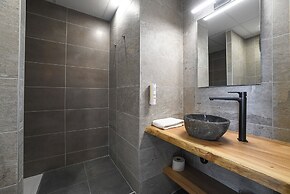 Hotel Le Belmont - Brasserie Du Guiers