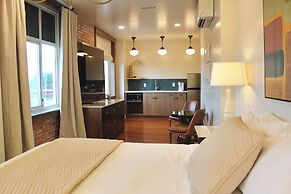 Powerhouse on Broadway