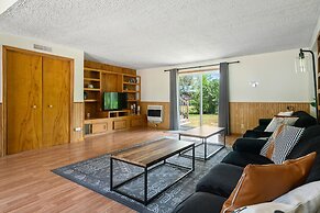 South Arm Retreats Whole Lake Charlevoix