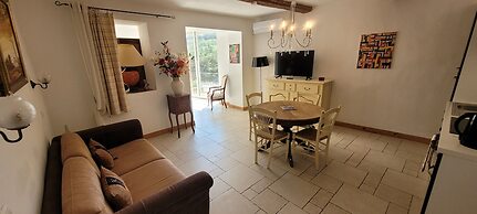 Apparthôtel de 45 m2 baigné de lumière