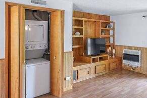 South Arm Retreat 2BDR Lake Charlevoix