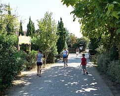 Campsitechalet in Viareggio Near sea Incl Airco