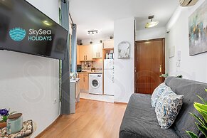 Skysea Malaga Centro frente al Rio