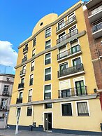 Skysea Malaga Centro frente al Rio