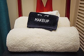 Adorable Beach House In Draxhall