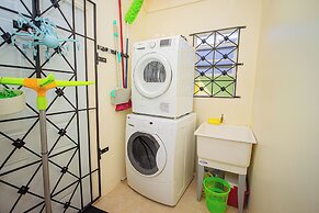 Adorable Beach House In Draxhall