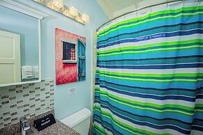 Adorable Beach House In Draxhall