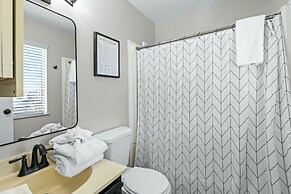 The Loft Picturesque Condo for 6 w/ Epic Views!