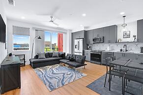 Pacific Island Inspired Stay Amazing Location