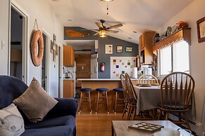 Lagoon Life Hideaway