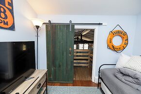 Lagoon Life Hideaway