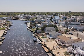 Lagoon Life Hideaway