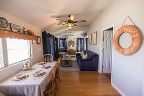 Lagoon Life Hideaway