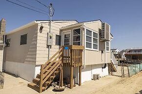 Lagoon Life Hideaway