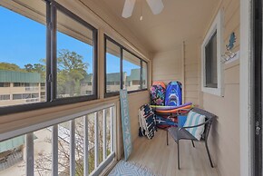 Beachy Days Escape - Cozy Haven Steps From Beach!