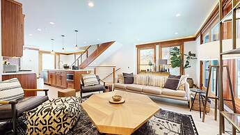 Obsidian Ski & Golf Villa 3 Bdr, Prime Location!