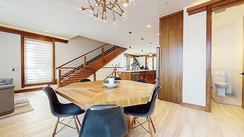 Obsidian Ski & Golf Villa 3 Bdr, Prime Location!