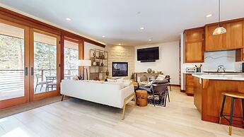 Obsidian Ski & Golf Villa 3 Bdr, Prime Location!