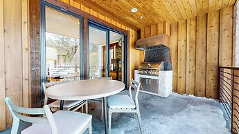 Obsidian Ski & Golf Villa 3 Bdr, Prime Location!
