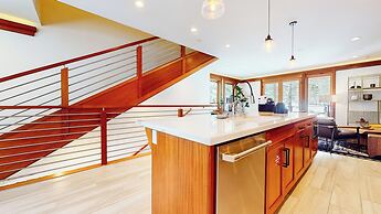 Obsidian Ski & Golf Villa 3 Bdr, Prime Location!