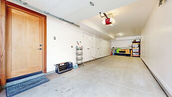 Obsidian Ski & Golf Villa 3 Bdr, Prime Location!