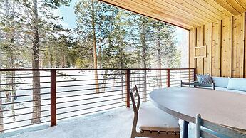 Obsidian Ski & Golf Villa 3 Bdr, Prime Location!