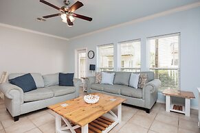 Comfy 3 Bedroom Pets Sleeps 8