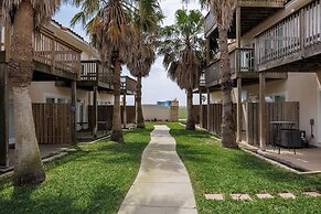 Comfy 3 Bedroom Pets Sleeps 8