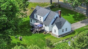 Cape Neddick Coastal Hideaway New England Charm!