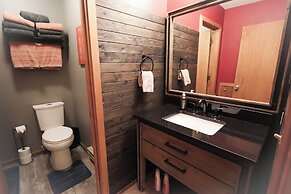 Lookout Lodge An Extraordinary Escape for 10!